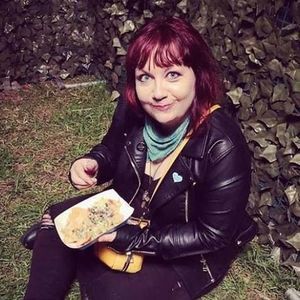 Meet your Posher, Rae